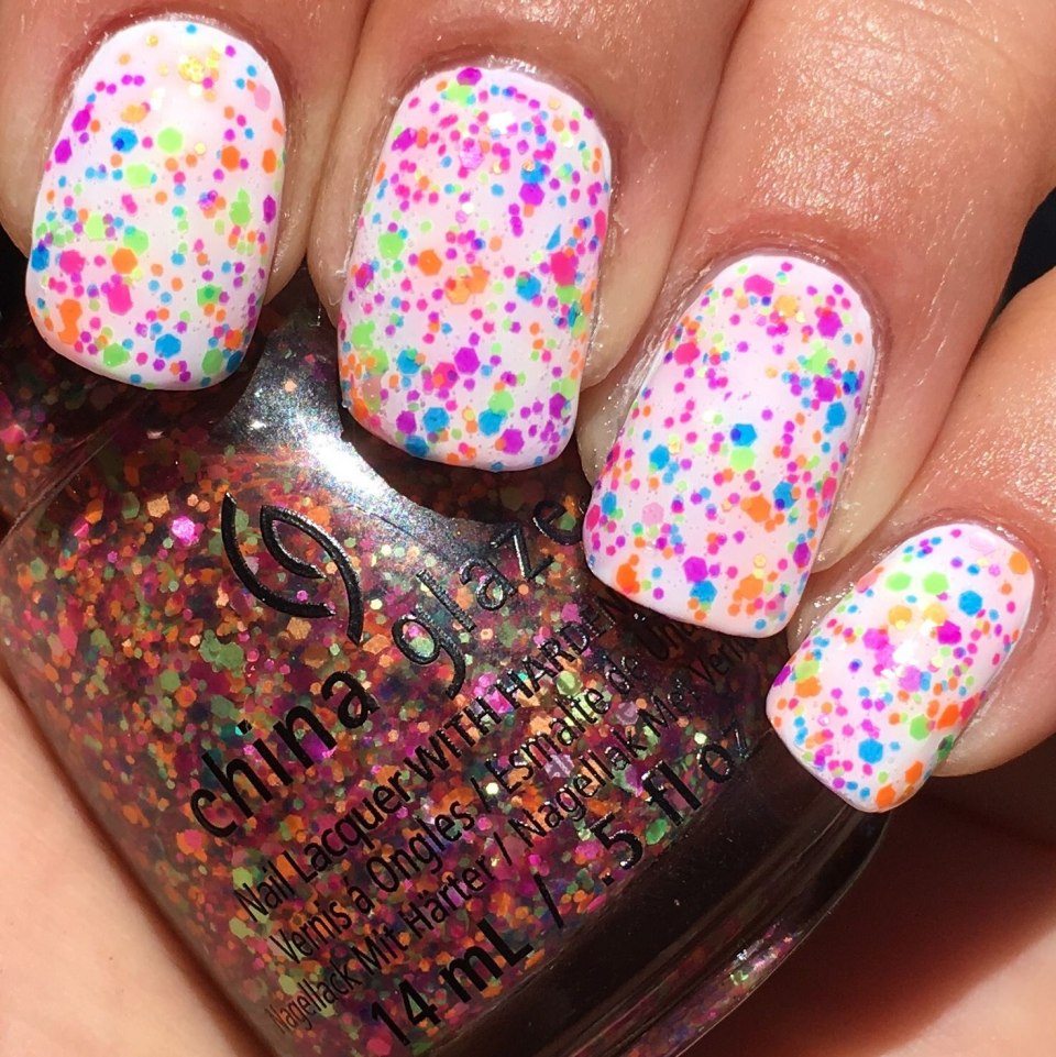 Маникюр перепелиное яйцо миндаль