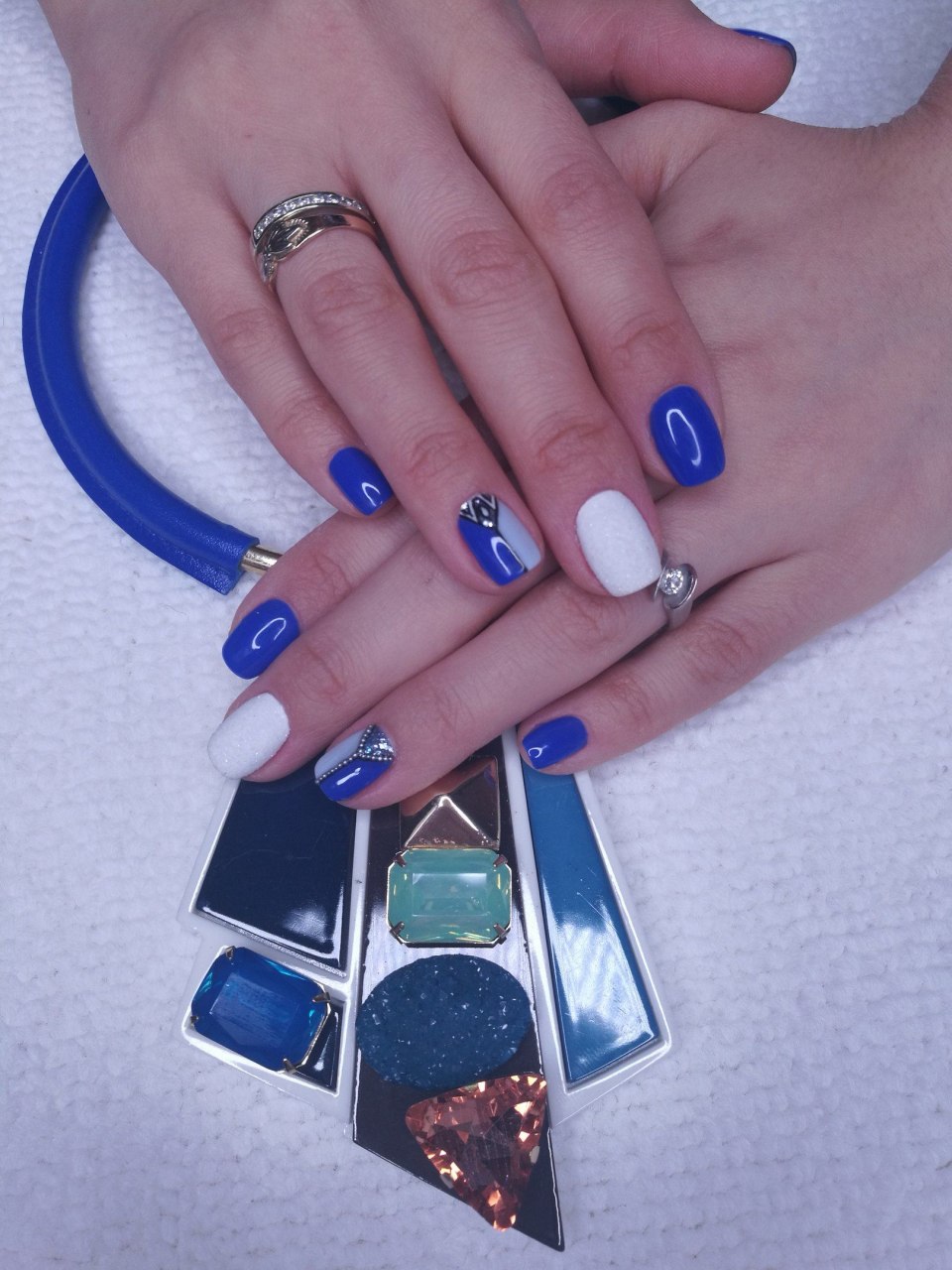 Морской маникюр 2021