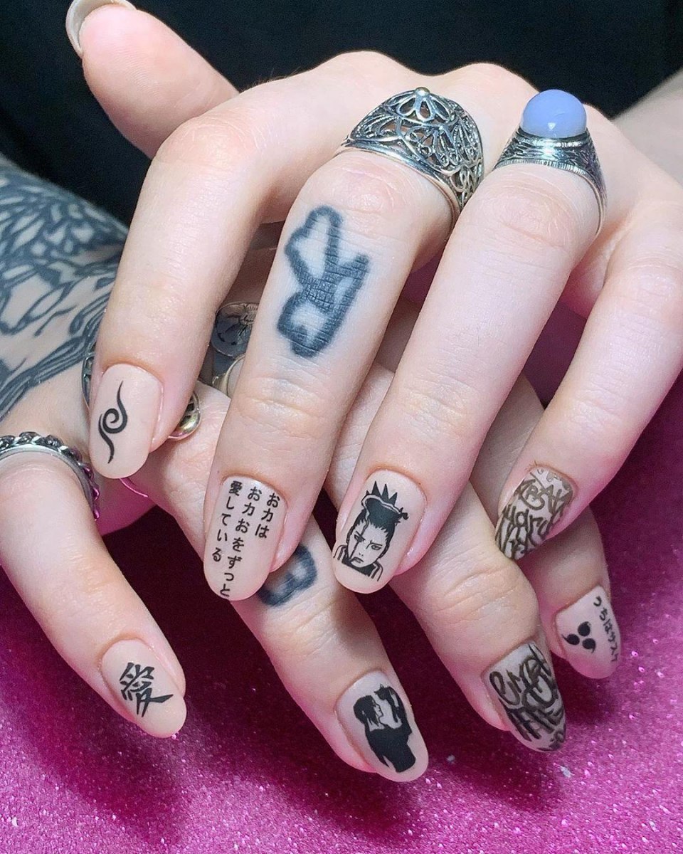 Дизайн на короткие ногти панк