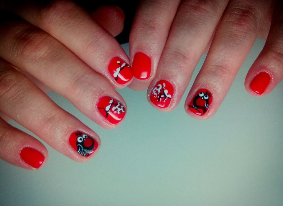 Новогодний маникюр на маленькие ногти