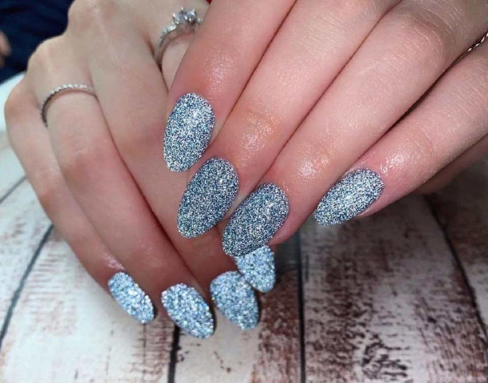 Идеи ногтей с светоотражаемым лаком