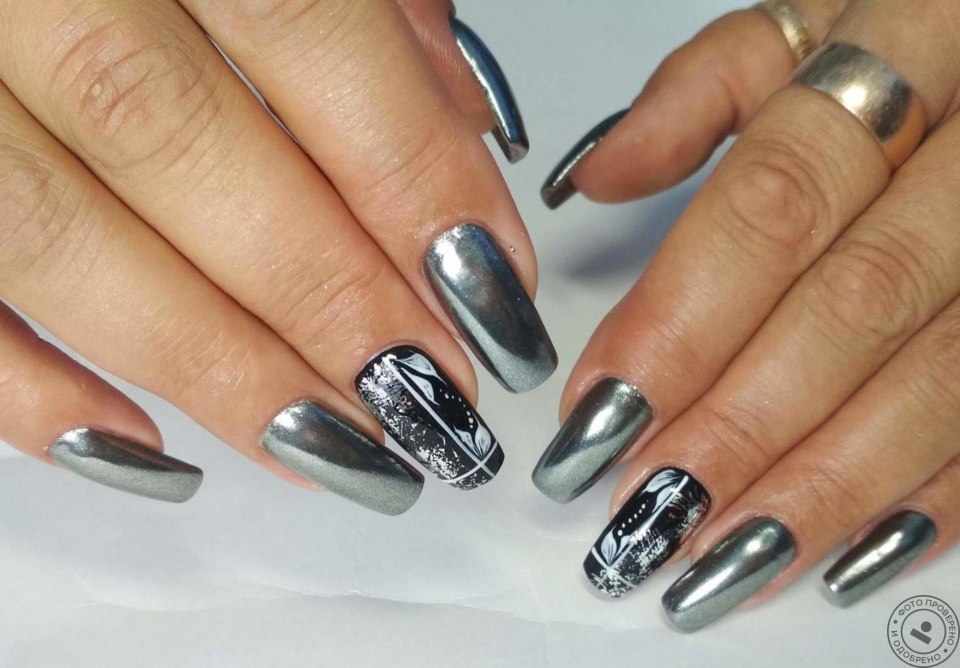 Маникюр кошачий глаз серебристый