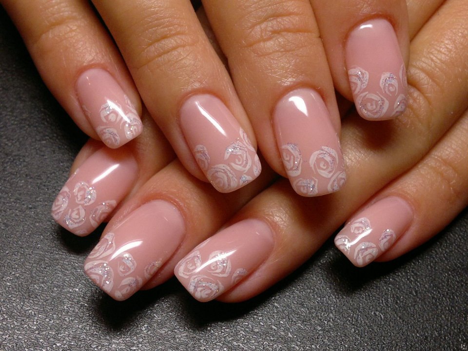 Прозрачный маникюр гель