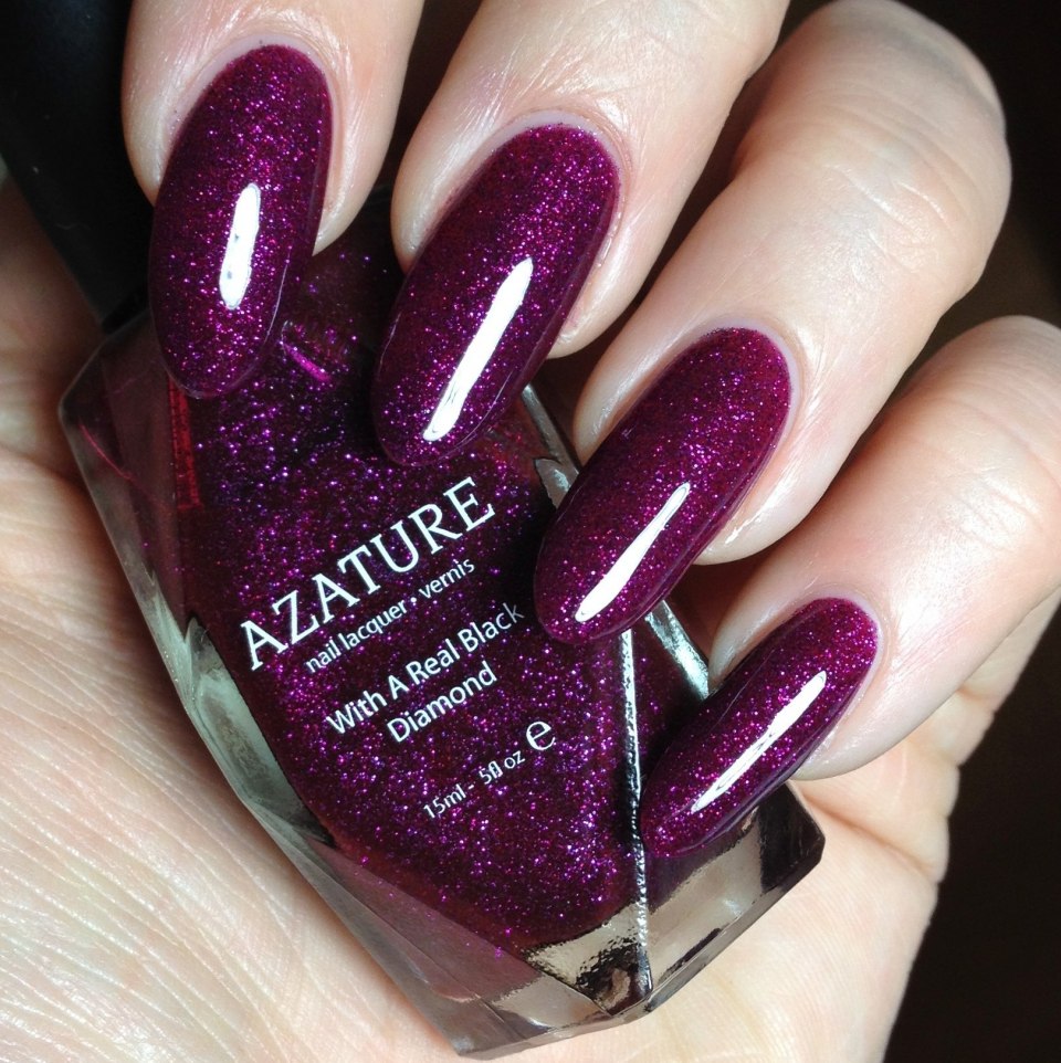 Красивый лак для ногтей