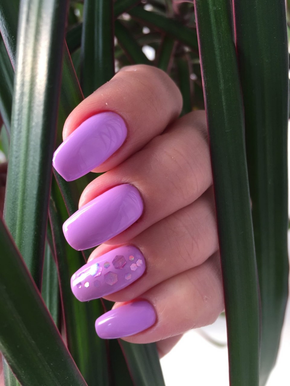 Фиолетовый неоновый маник