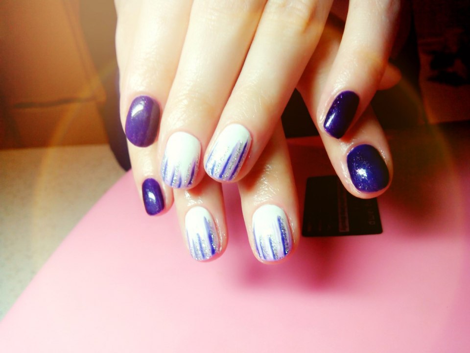 Маникюр со светоотражающим гель лаком