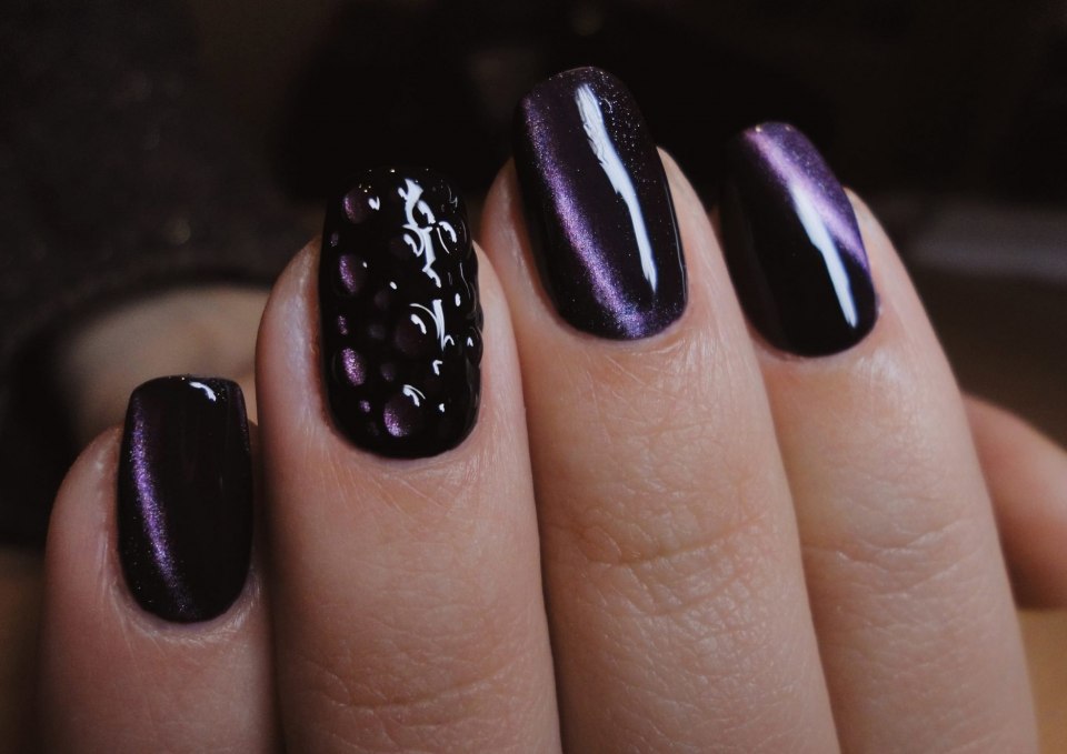 Маникюр с каплями