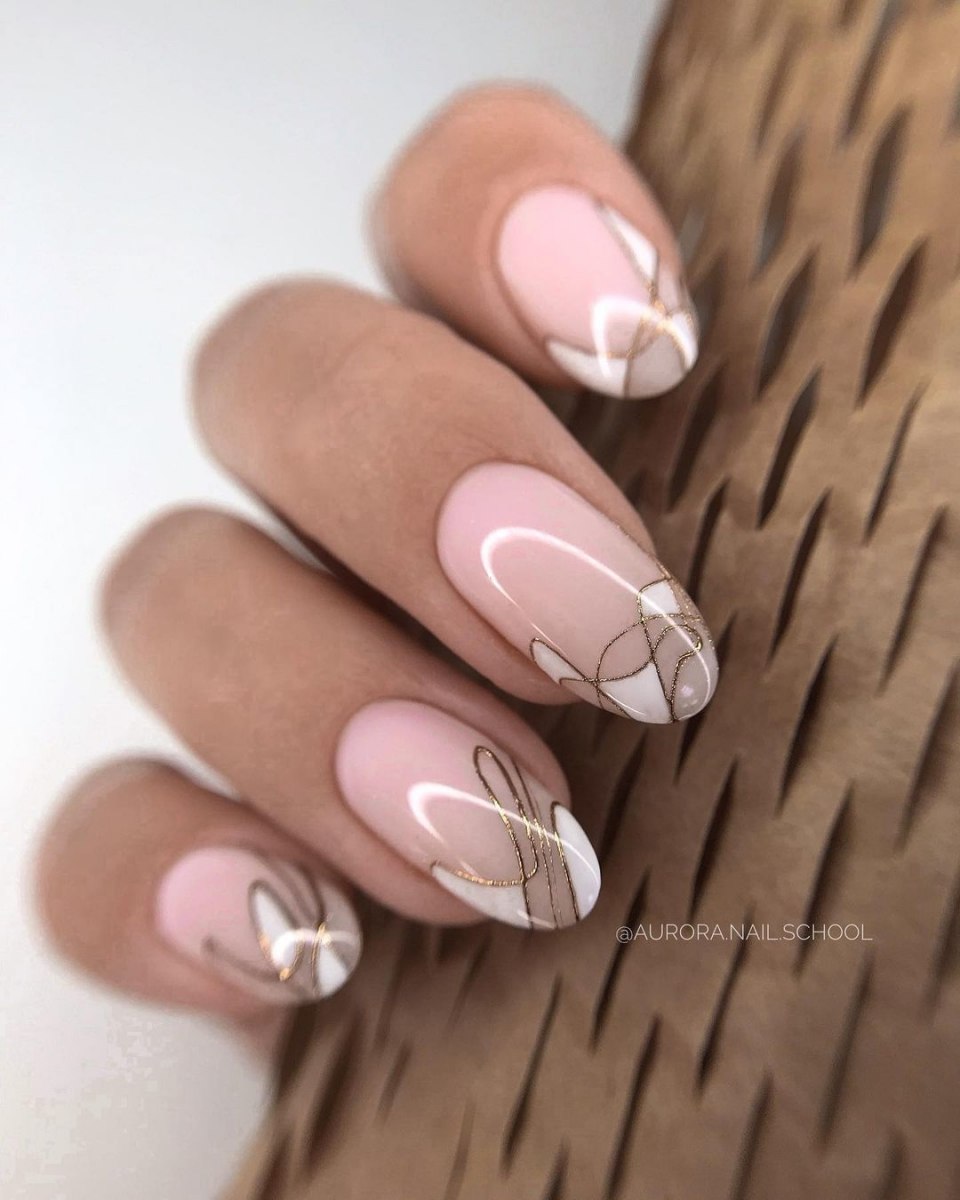 Ногти миндаль дизайн необычный