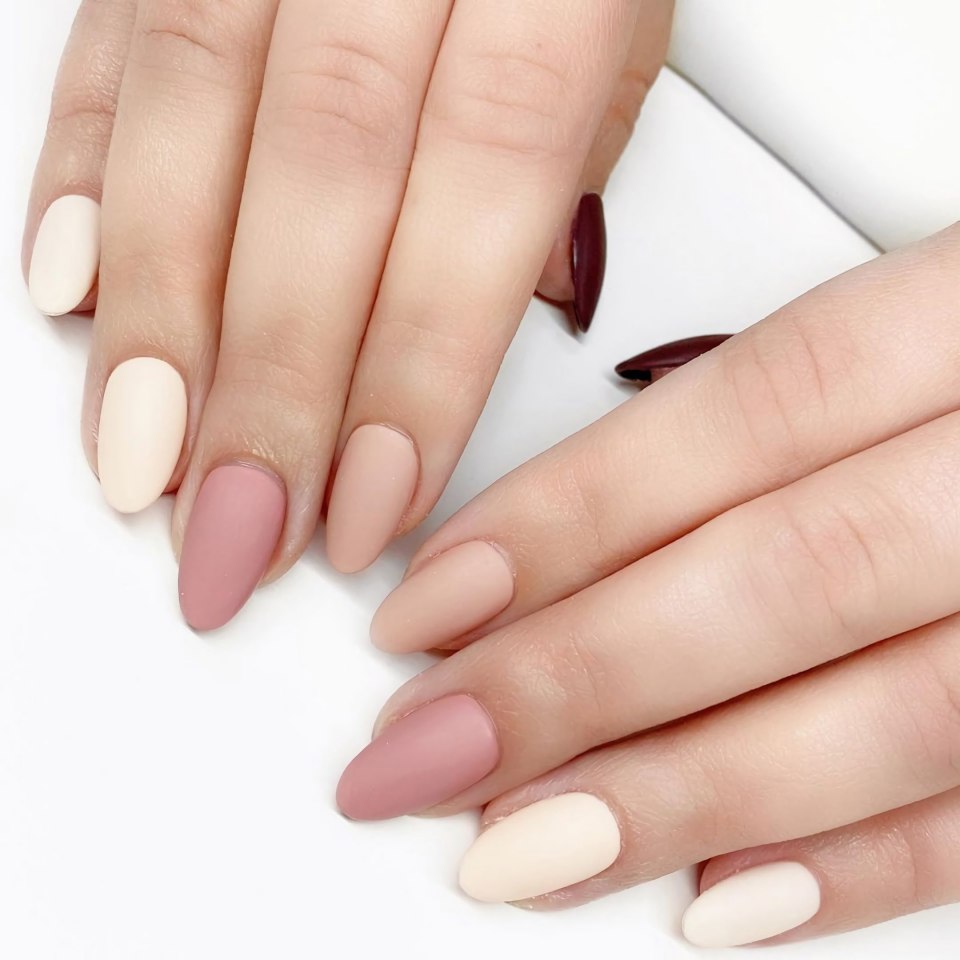 Овальная форма ногтей