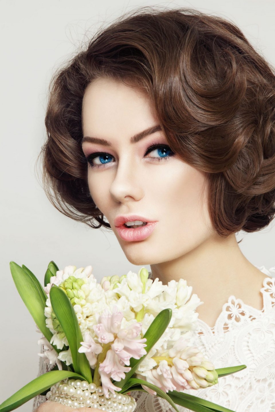 Укладка Боб каре кудри