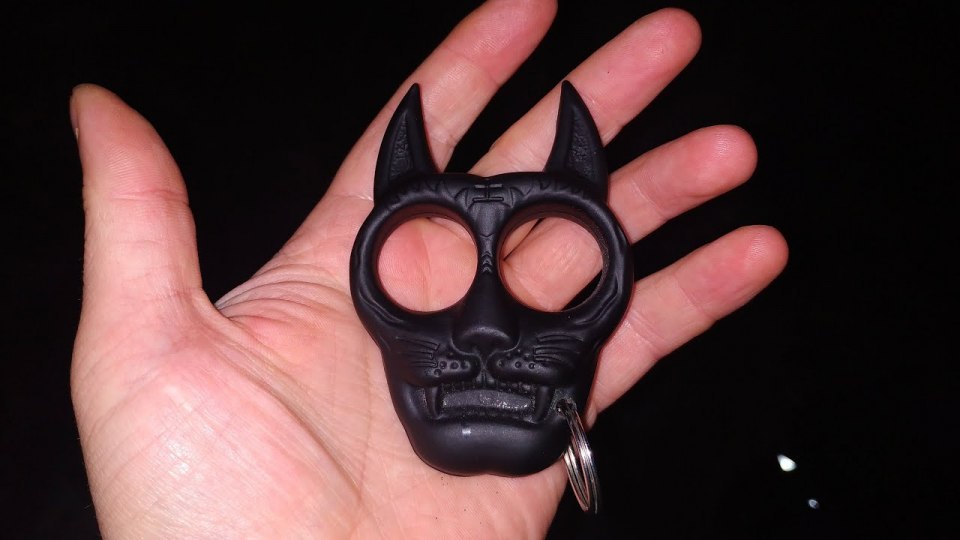 Дино кастеты