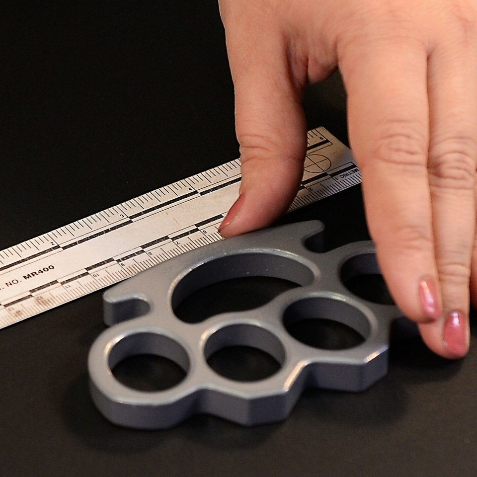 Тату Элджея кастет