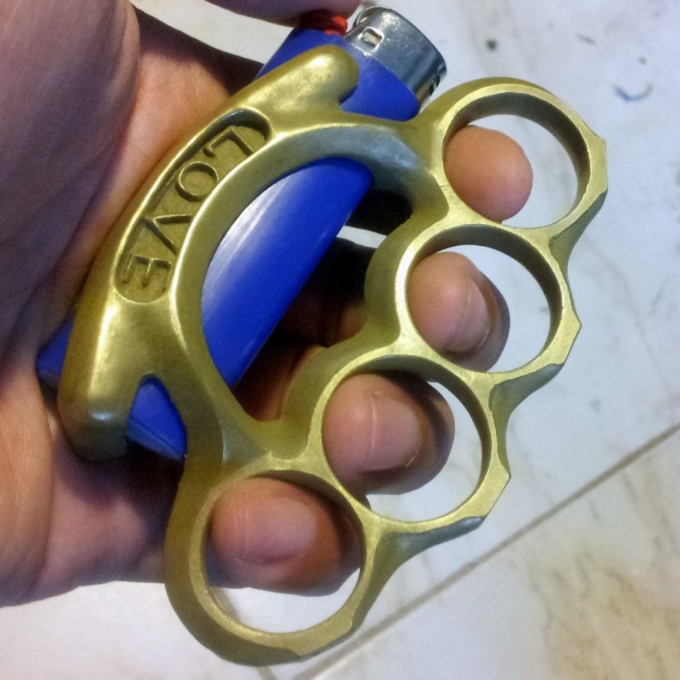 Японский кастет Тэкко