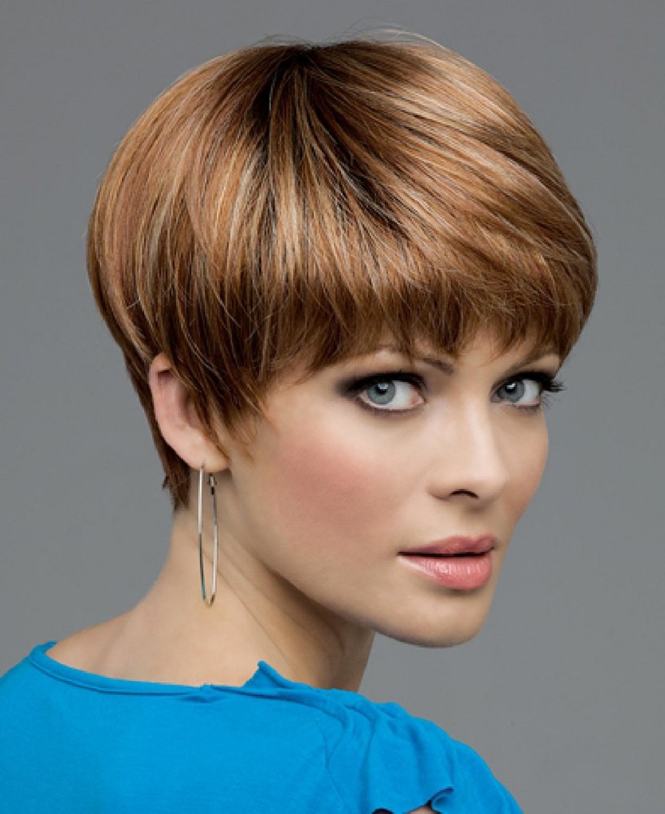 Стрижка Боб-Гарсон на короткие волосы