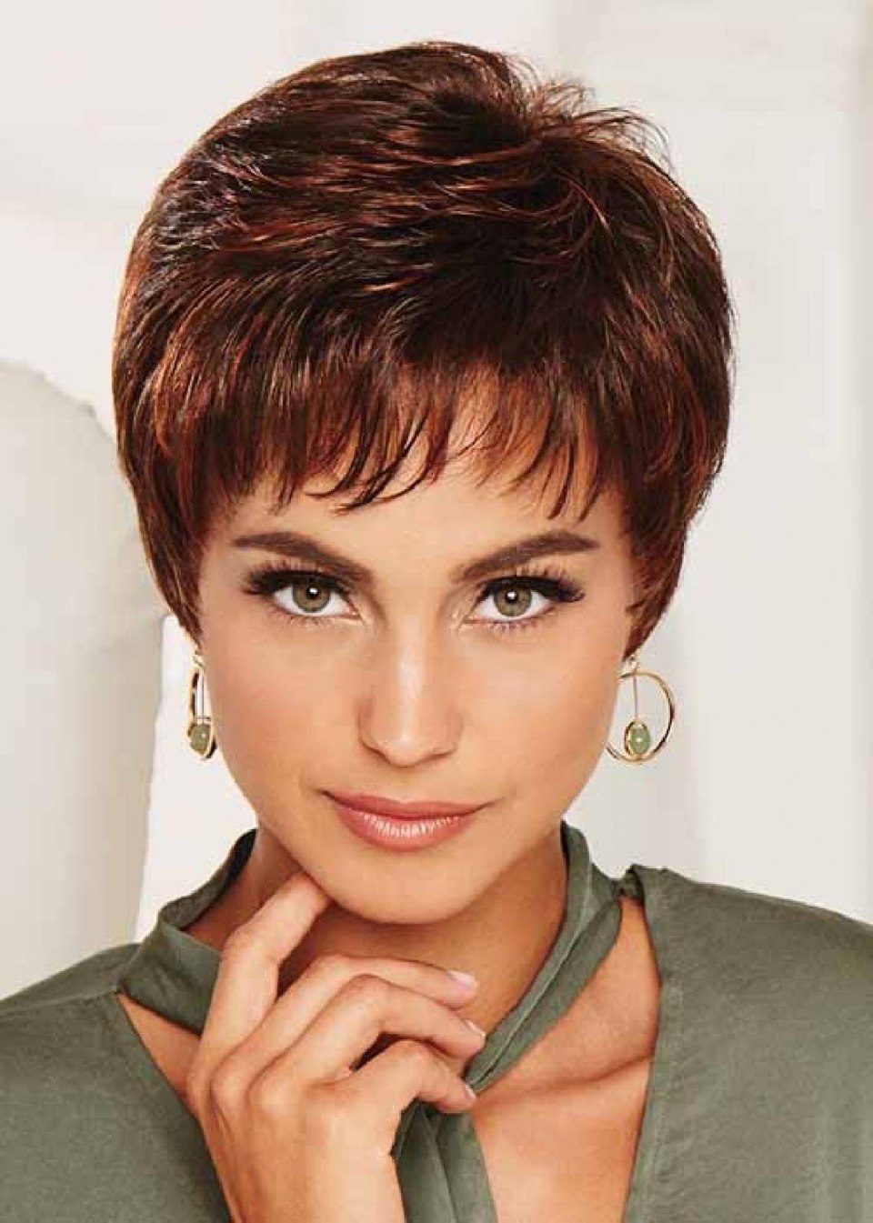 Причёска для коротких волос женская в домашних условиях