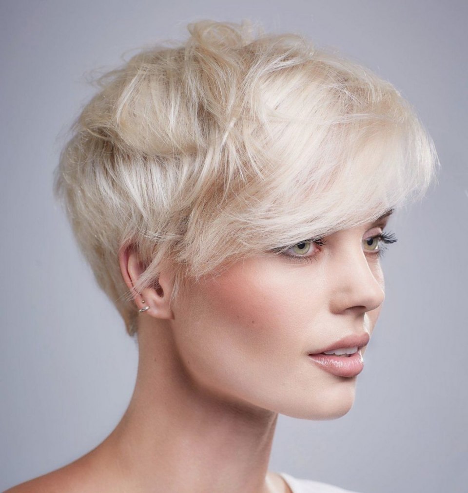 Классическая короткая женская стрижка