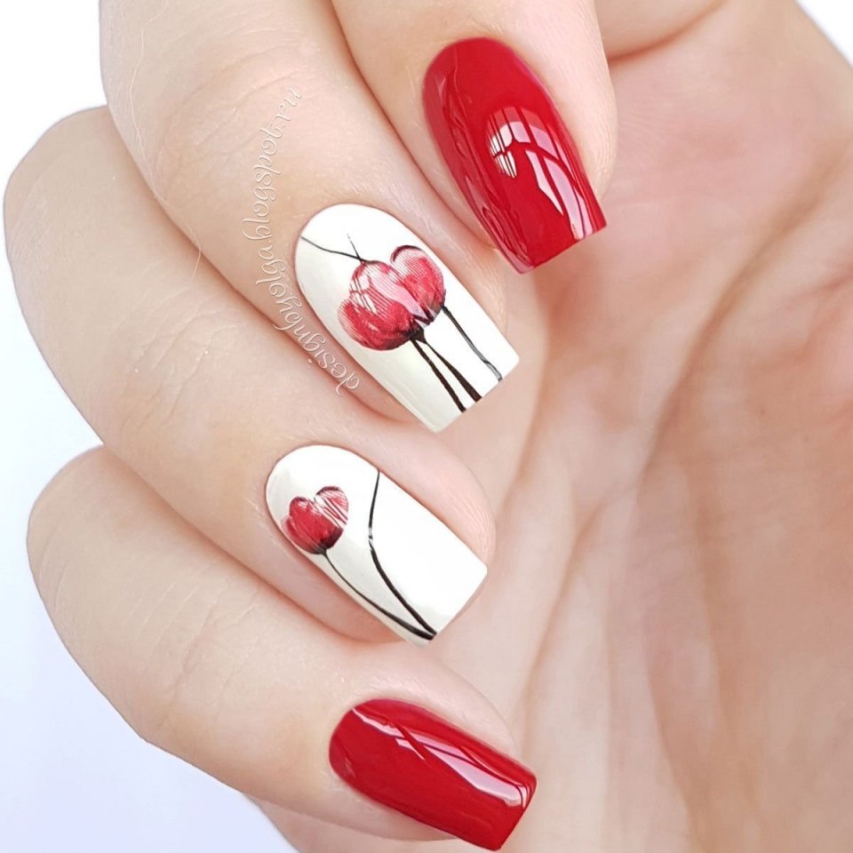 Красивый красный маникюр