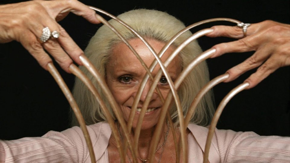 Самый длинный маникюр