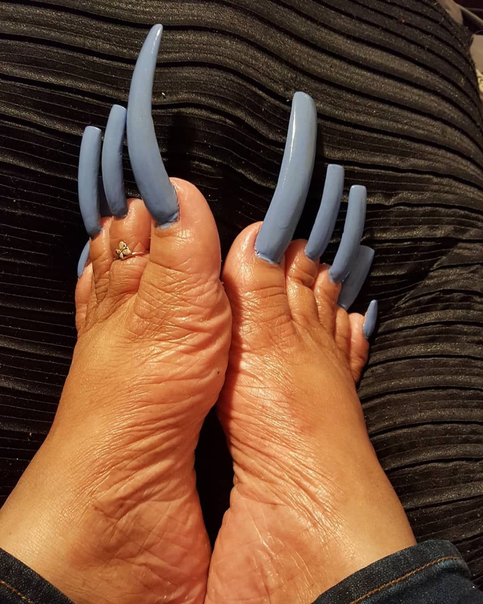 Маникюр на крупные ногти