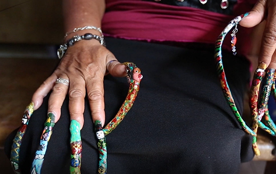 Самые длинные ногти на ногах