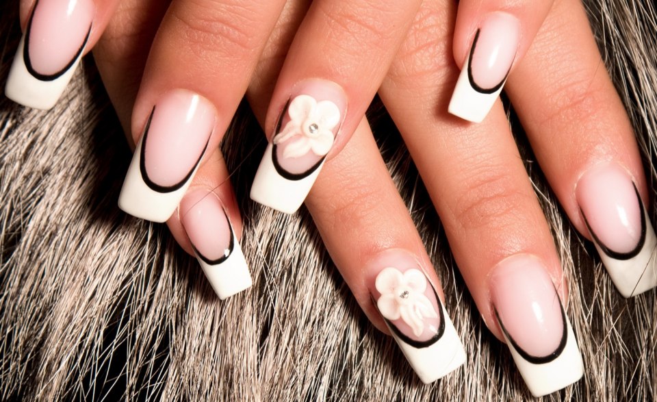 Френч маникюр