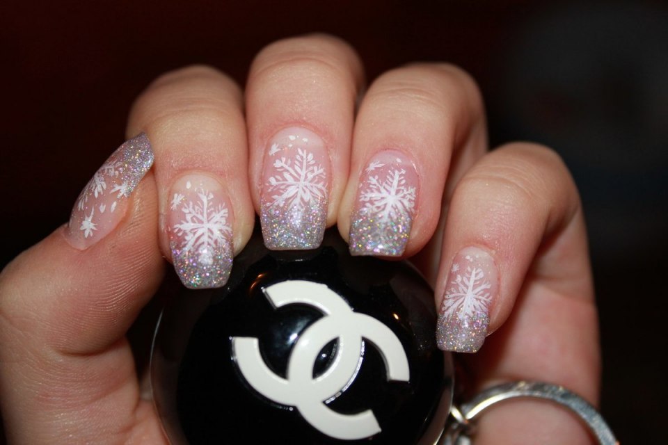 Шеллак новогодний красный