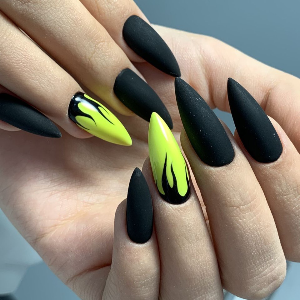 Ногти с огнём фото