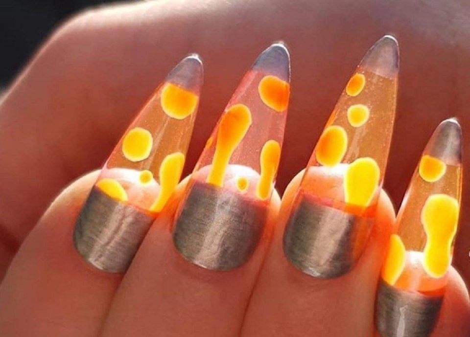 Маникюр на Хэллоуин на длинные ногти