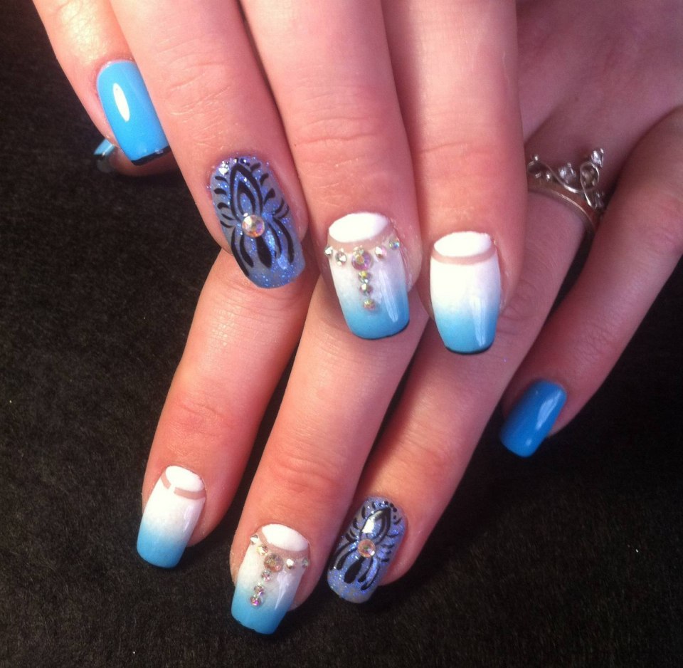 Ногти бело синие на свадьбу