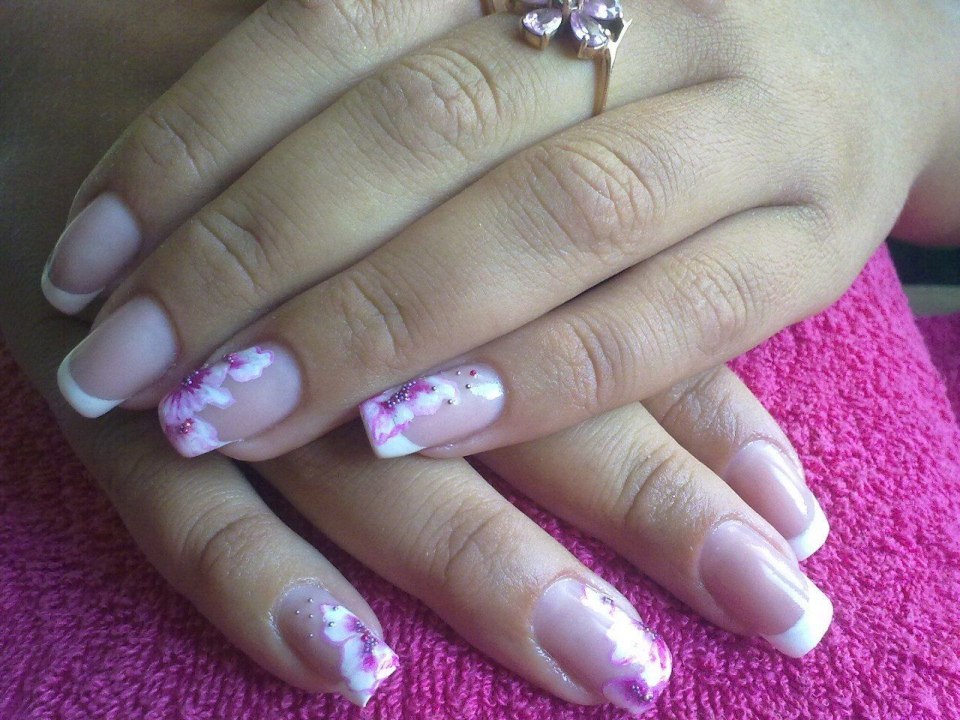 Розовый френч