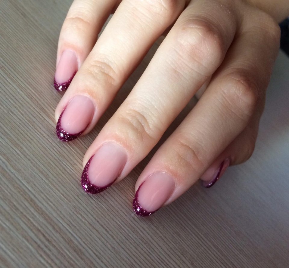 Красивый маникюр на средние ногти