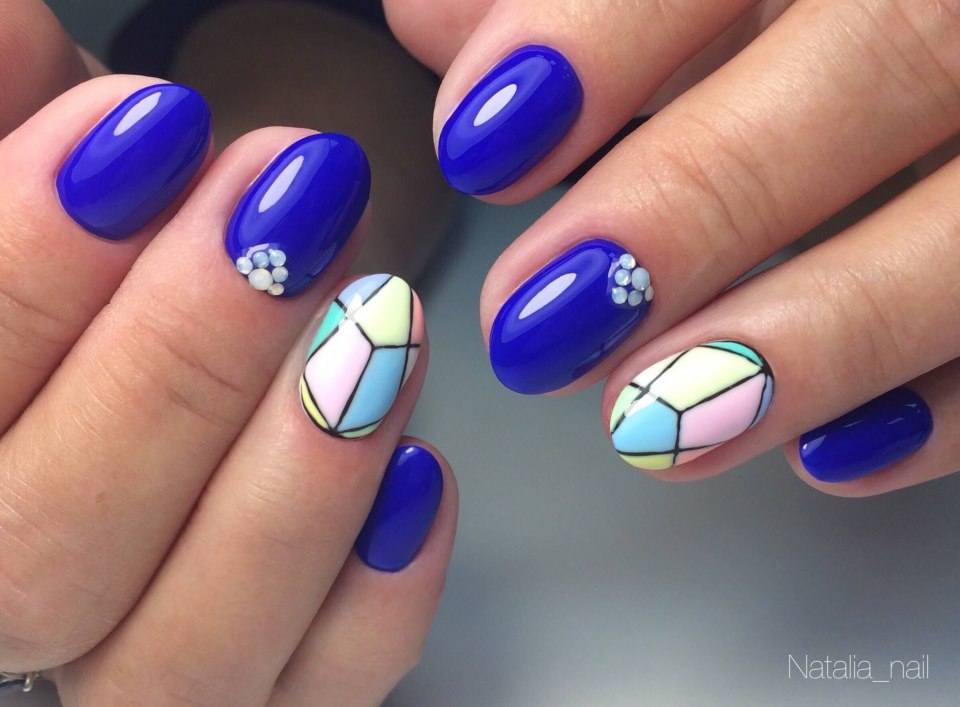 Стильный маникюр