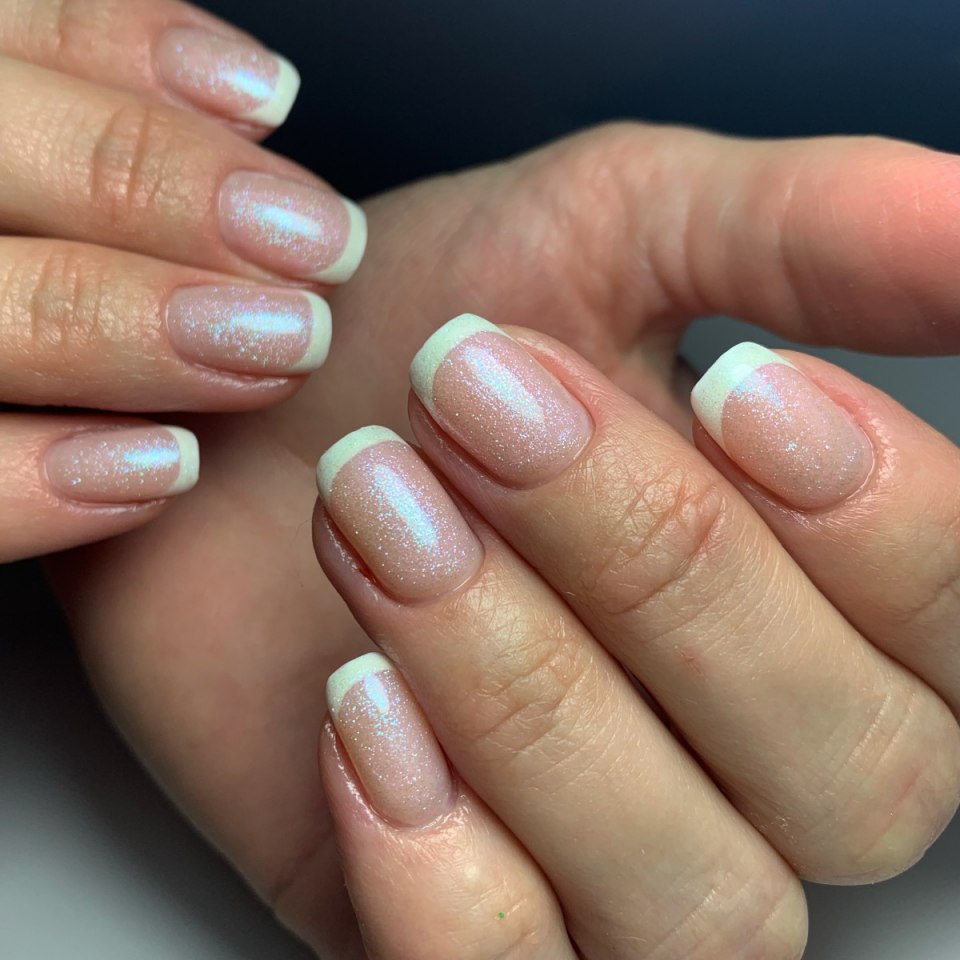 Маникюр френч естественный расплывающиеся