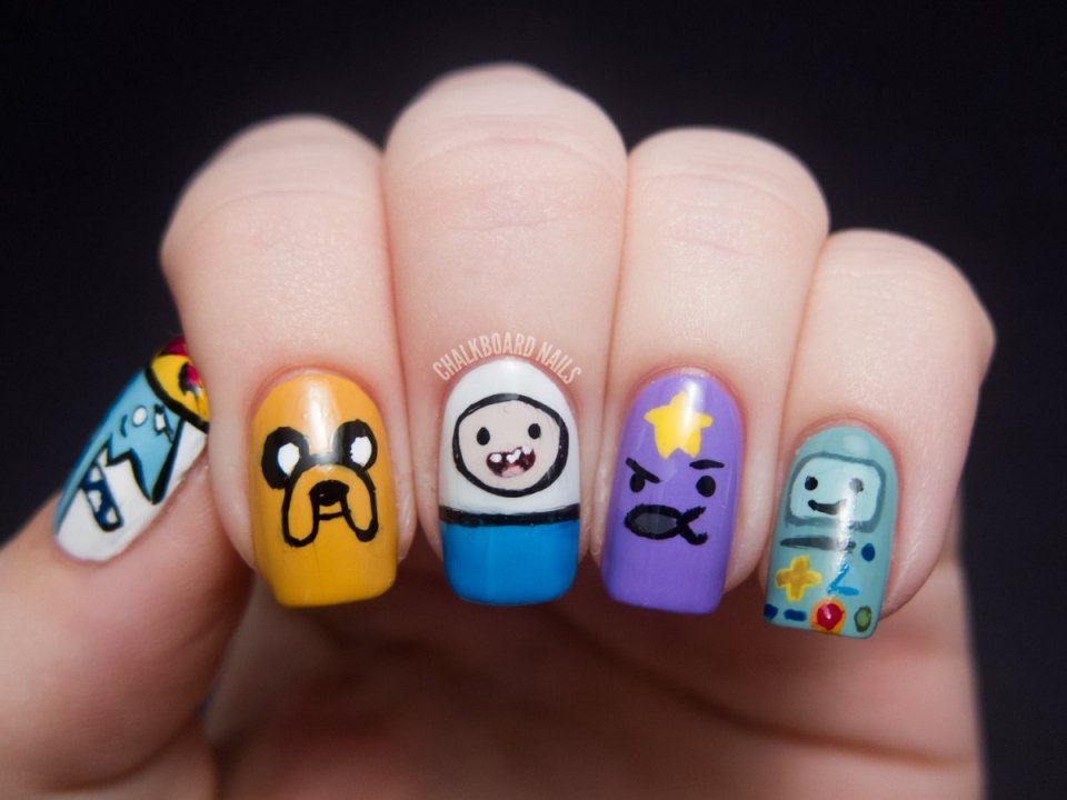 Рожицы на ногтях