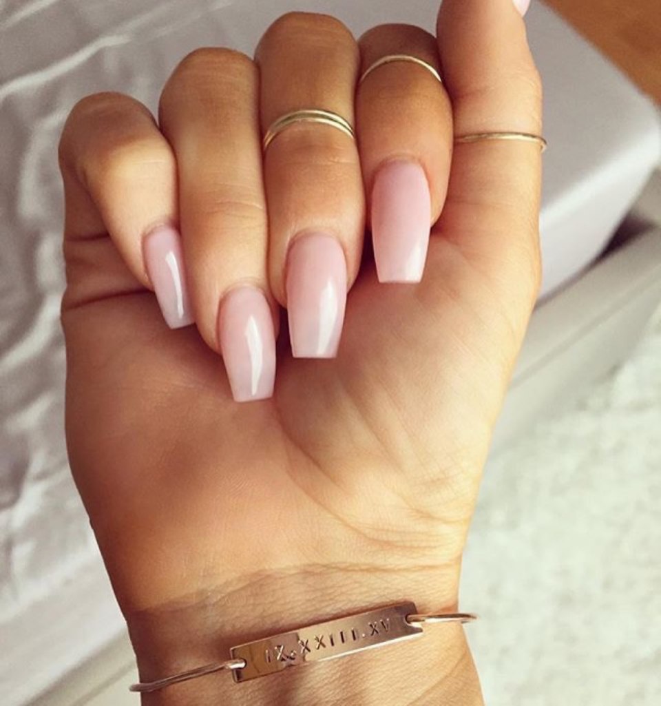 Ногти балерина нюдовые