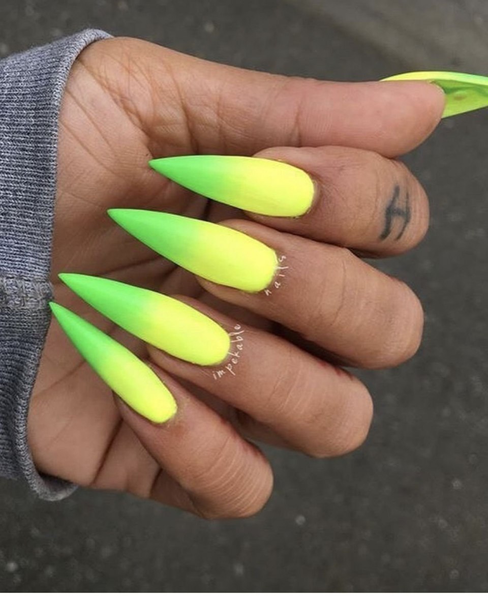 Зеленые ногти