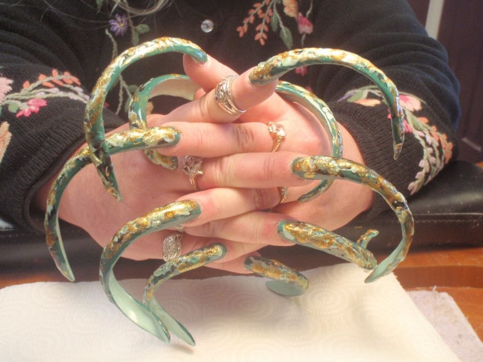 Ужасный маникюр