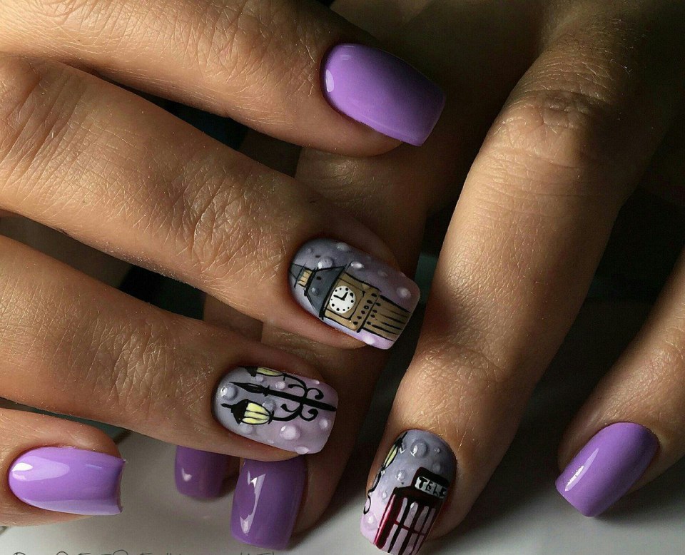 Фиолетовый маникюр с зонтом