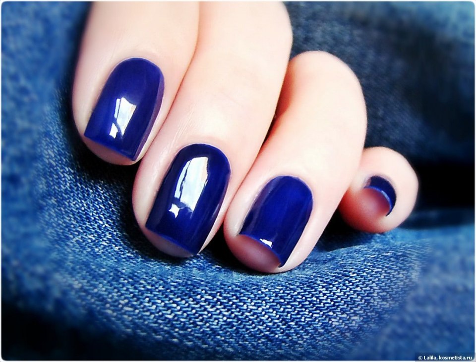 Тёмно синий лак