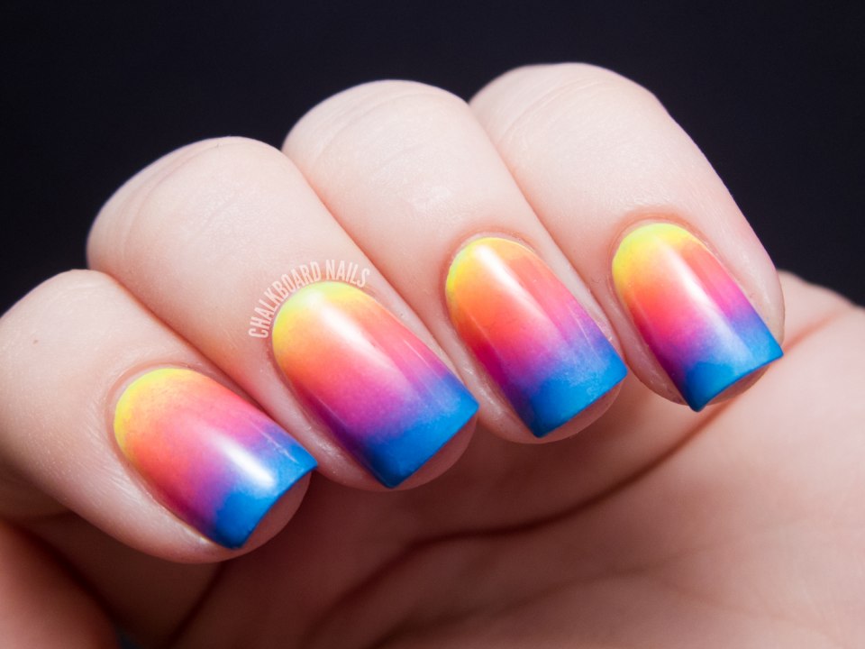 Маникюр градиент