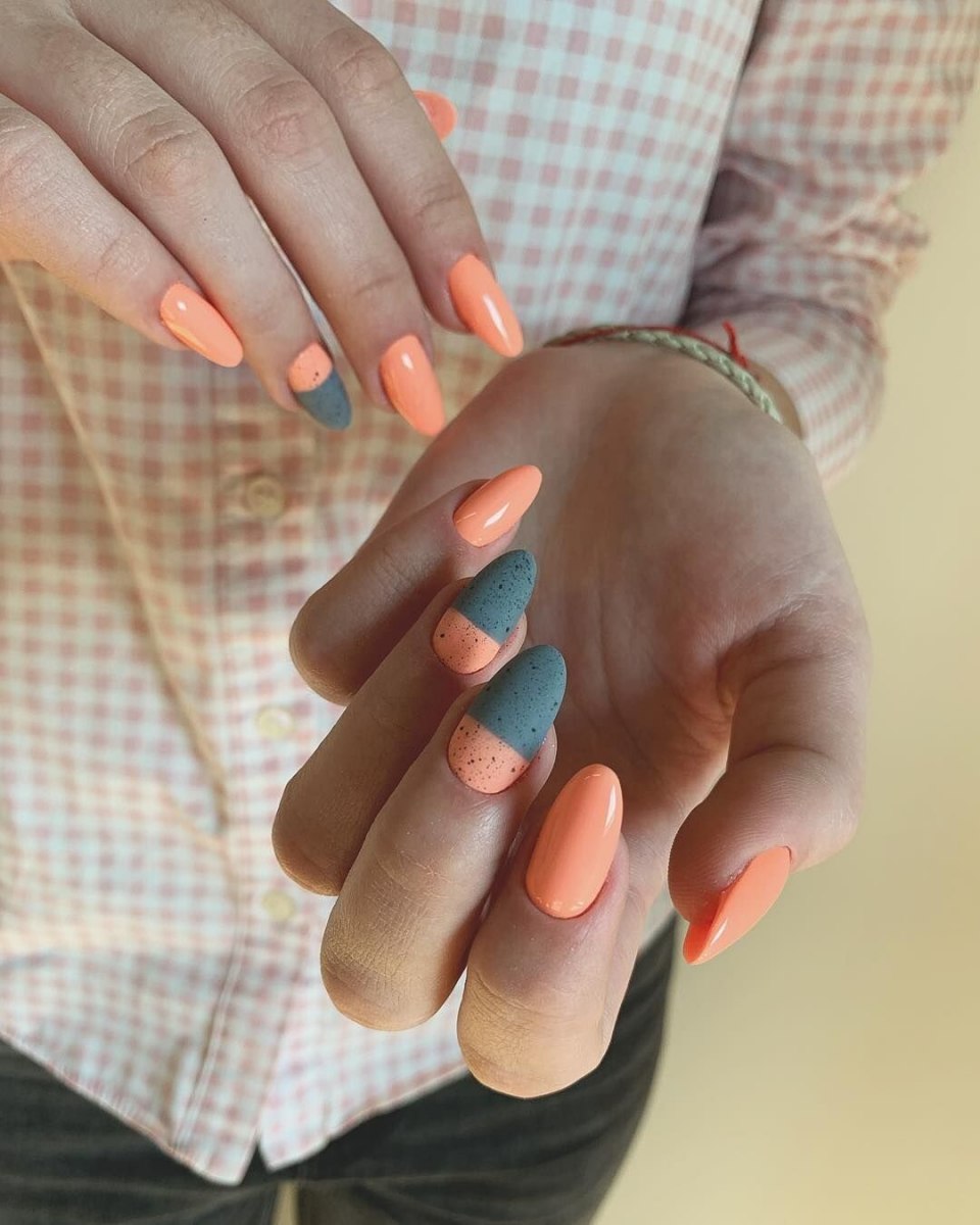 Двухцветный маникюр сочетание