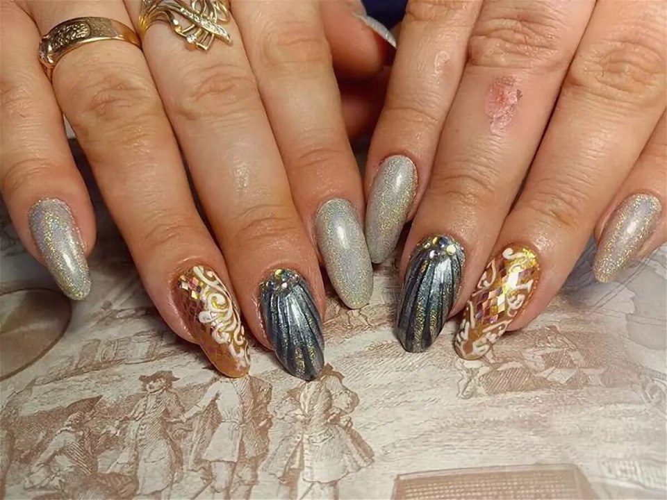 Маникюр эффект чеканки