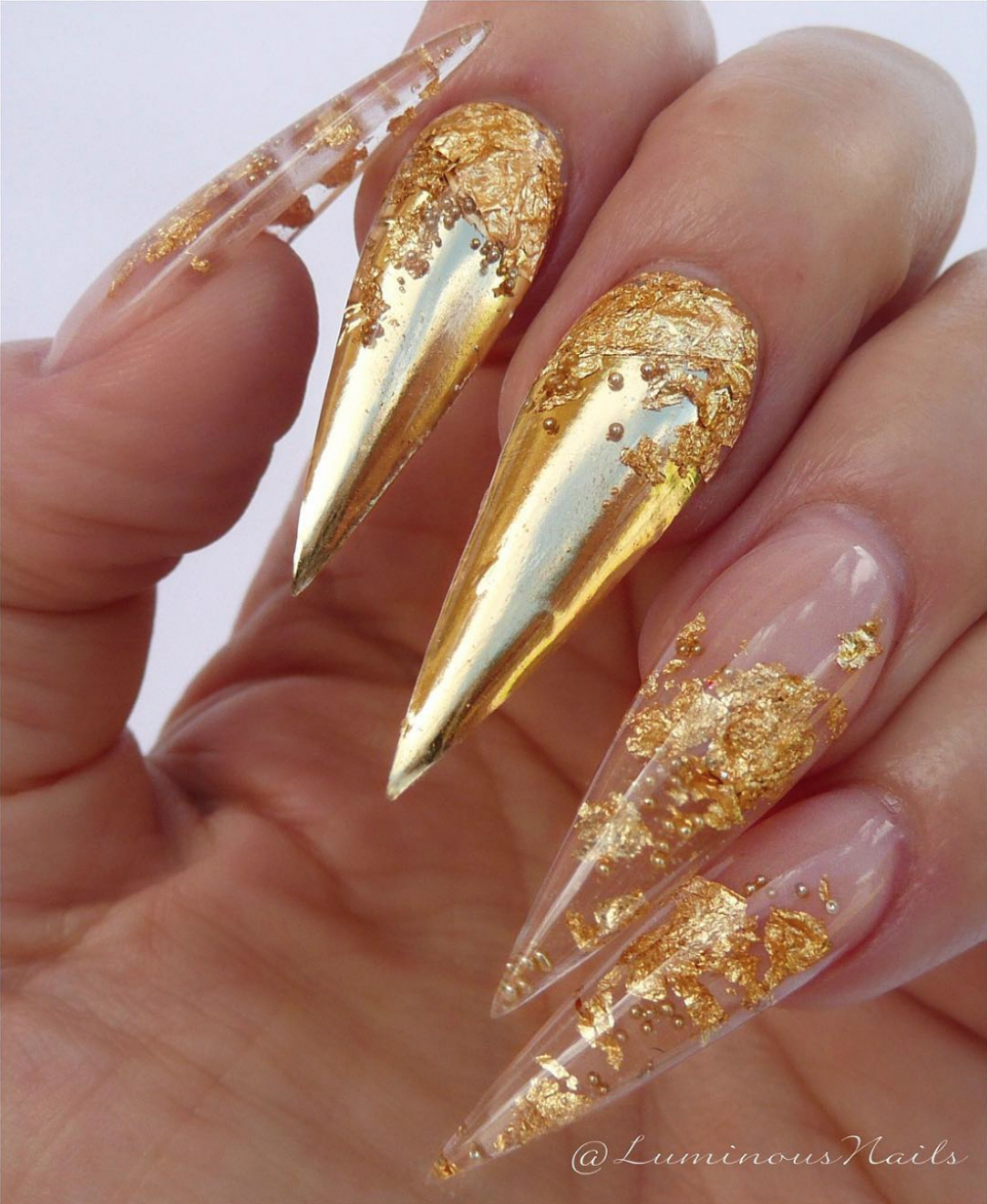 Золотые ногти