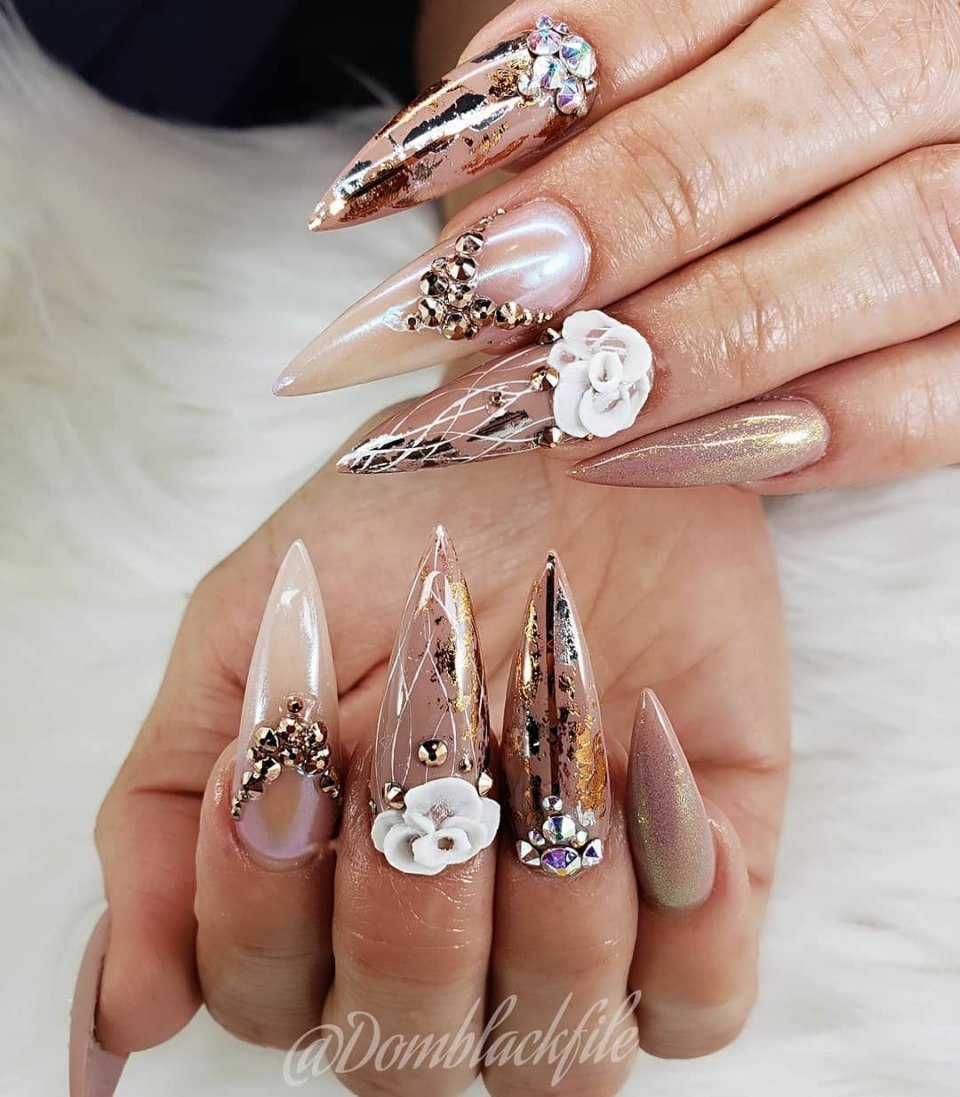 Свадебный маникюр на длинные ногти