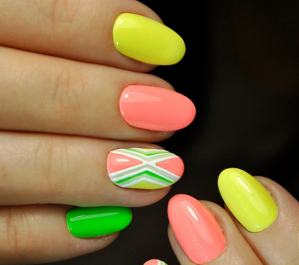 Летний маникюр