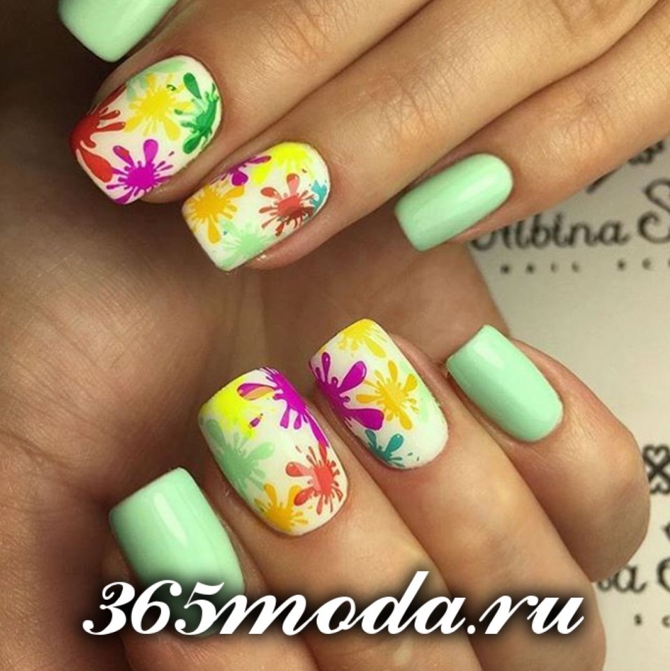 Весенние разноцветные ногти