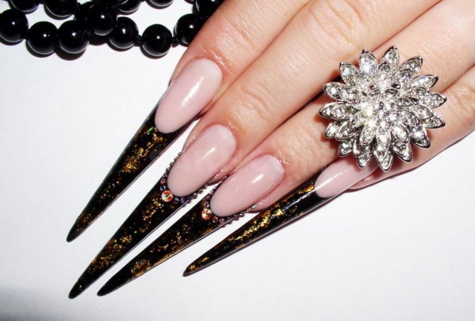 Стилеты френч наращивание