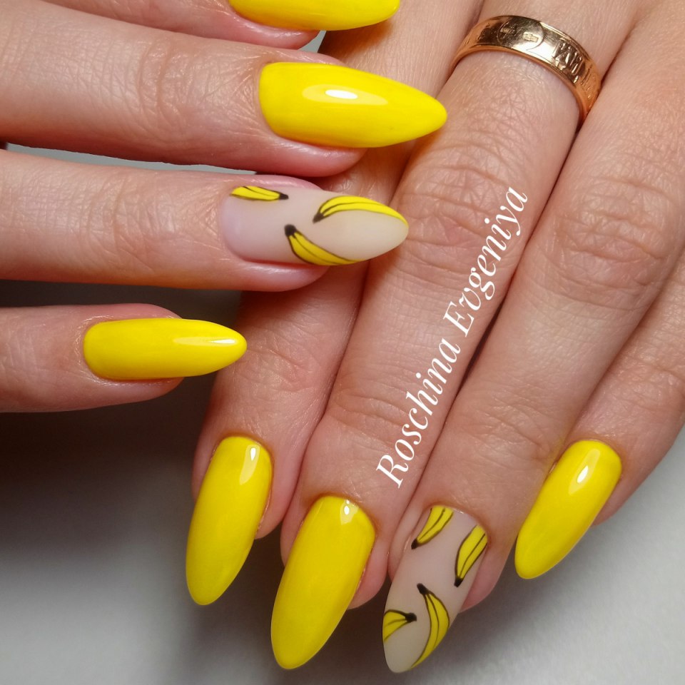 Жёлтый маникюр