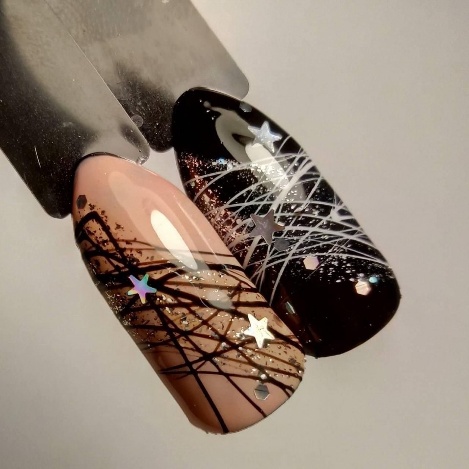 Паутинка на ногтях