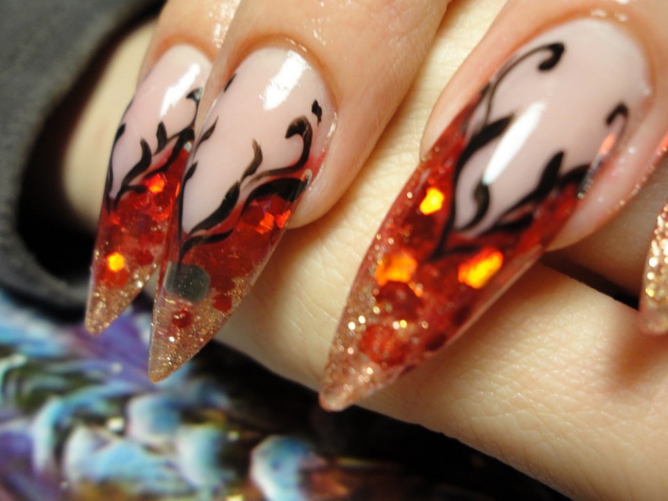 Черно оранжевые ногти